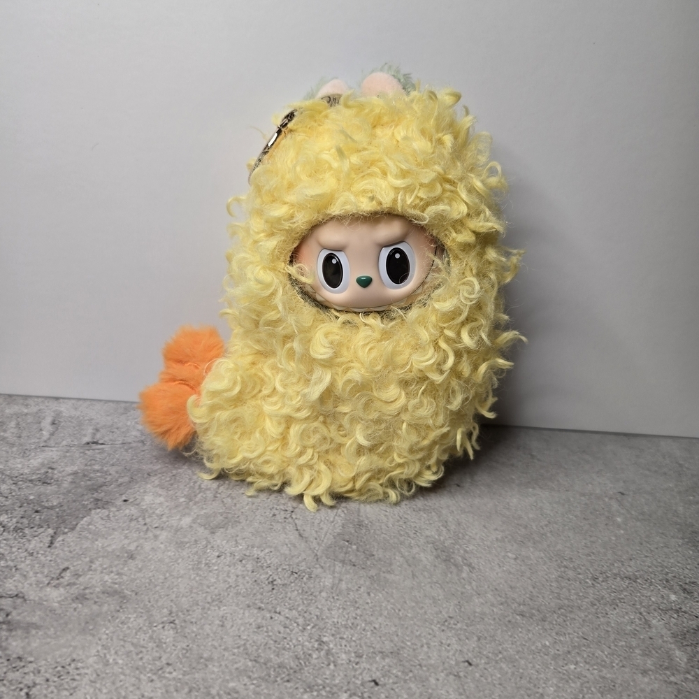Yellow Shrimp Labubu Outfit - Picture 2 of 4